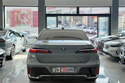 بي ام دبليو الفئة 7